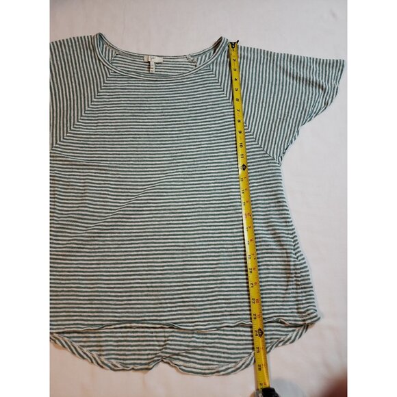 Joie Womens oversized 100% Linen green white striped tee size XS Short sleeve - Picture 9 of 10